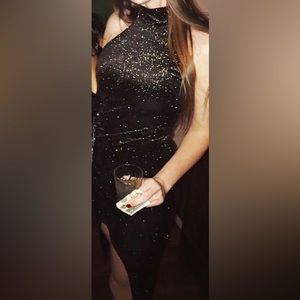 Beautiful Black With Gold Sparkles BodyCon Dress
